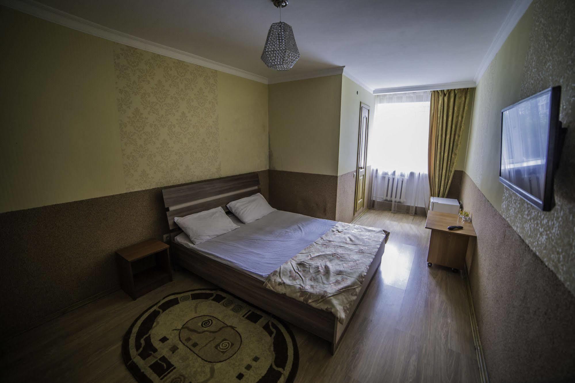 Economy Hotel Zhyger Akmola Esterno foto
