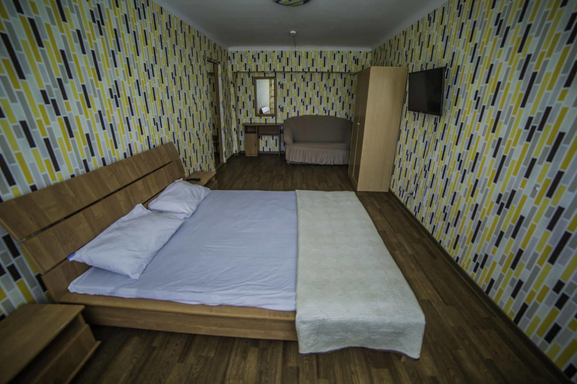 Economy Hotel Zhyger Akmola Esterno foto
