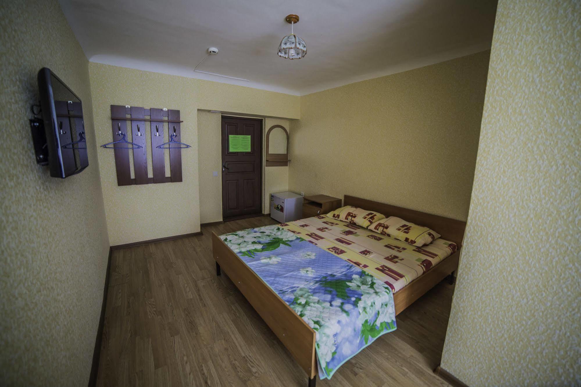 Economy Hotel Zhyger Akmola Esterno foto