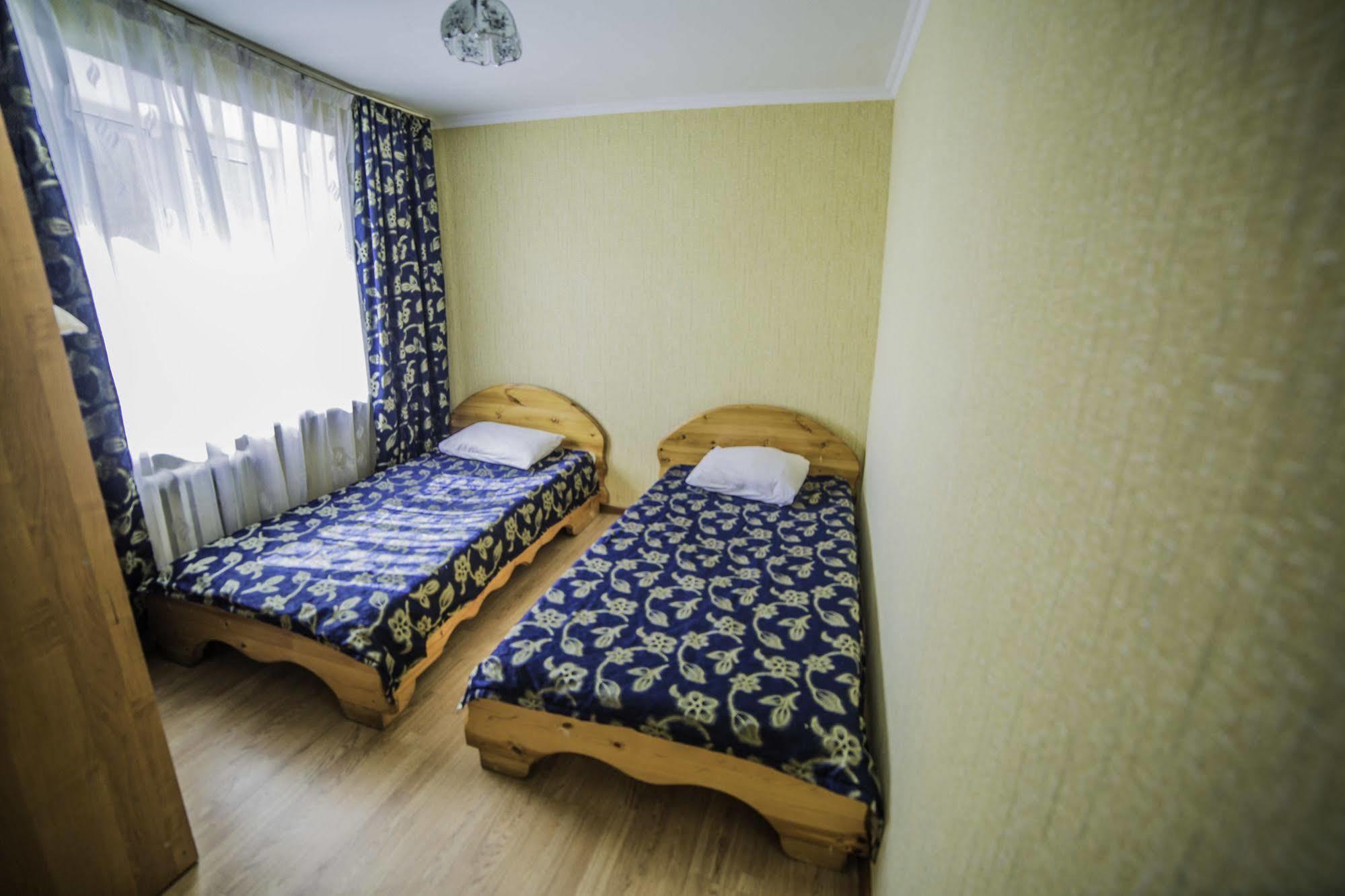 Economy Hotel Zhyger Akmola Esterno foto